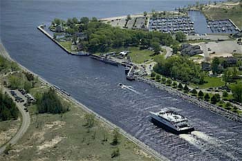 Ferry060104_09