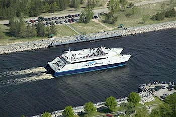 Ferry060104_11